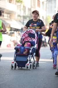 BIB: 
                            <button type="button" onclick="openModal(3752219)" class="btn btn-primary btn-sm float-right btn-popup" data-toggle="modal" data-target=".modal-high-quality">
                        <i class="fas fa-shopping-cart"></i> Add to Cart
                    </button>
                                            <button type="button" onclick="isThisMe(3752219, true)" class="btn btn-success btn-sm float-right btn-popup btn-isme hidden" data-toggle="tooltip" data-placement="bottom" title="นี่คือรูปของคุณใช่ไหม คลิกที่นี่เพื่อเอาเข้าอัลบั้ม">
                        <i class="fas fa-plus"></i> Add to album
                    </button>
                    <button type="button" onclick="isThisMe(3752219, false)" class="btn btn-warning btn-sm float-right btn-popup btn-isnotme hidden">
                        <i class="fas fa-ban"></i> Remove from album
                    </button>