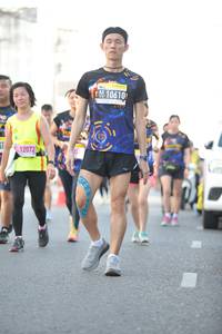 BIB: 10610
                            <button type="button" onclick="openModal(3750963)" class="btn btn-primary btn-sm float-right btn-popup" data-toggle="modal" data-target=".modal-high-quality">
                        <i class="fas fa-shopping-cart"></i> Add to Cart
                    </button>
                                            <button type="button" onclick="isThisMe(3750963, true)" class="btn btn-success btn-sm float-right btn-popup btn-isme hidden" data-toggle="tooltip" data-placement="bottom" title="นี่คือรูปของคุณใช่ไหม คลิกที่นี่เพื่อเอาเข้าอัลบั้ม">
                        <i class="fas fa-plus"></i> Add to album
                    </button>
                    <button type="button" onclick="isThisMe(3750963, false)" class="btn btn-warning btn-sm float-right btn-popup btn-isnotme hidden">
                        <i class="fas fa-ban"></i> Remove from album
                    </button>