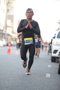 BIB: 11352
                            <button type="button" onclick="openModal(3747517)" class="btn btn-primary btn-sm float-right btn-popup" data-toggle="modal" data-target=".modal-high-quality">
                        <i class="fas fa-shopping-cart"></i> Add to Cart
                    </button>
                                            <button type="button" onclick="isThisMe(3747517, true)" class="btn btn-success btn-sm float-right btn-popup btn-isme hidden" data-toggle="tooltip" data-placement="bottom" title="นี่คือรูปของคุณใช่ไหม คลิกที่นี่เพื่อเอาเข้าอัลบั้ม">
                        <i class="fas fa-plus"></i> Add to album
                    </button>
                    <button type="button" onclick="isThisMe(3747517, false)" class="btn btn-warning btn-sm float-right btn-popup btn-isnotme hidden">
                        <i class="fas fa-ban"></i> Remove from album
                    </button>