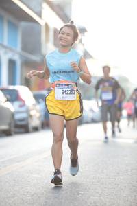 BIB: 042253
                            <button type="button" onclick="openModal(3746634)" class="btn btn-primary btn-sm float-right btn-popup" data-toggle="modal" data-target=".modal-high-quality">
                        <i class="fas fa-shopping-cart"></i> Add to Cart
                    </button>
                                            <button type="button" onclick="isThisMe(3746634, true)" class="btn btn-success btn-sm float-right btn-popup btn-isme hidden" data-toggle="tooltip" data-placement="bottom" title="นี่คือรูปของคุณใช่ไหม คลิกที่นี่เพื่อเอาเข้าอัลบั้ม">
                        <i class="fas fa-plus"></i> Add to album
                    </button>
                    <button type="button" onclick="isThisMe(3746634, false)" class="btn btn-warning btn-sm float-right btn-popup btn-isnotme hidden">
                        <i class="fas fa-ban"></i> Remove from album
                    </button>