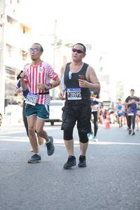 BIB: 120595
                            <button type="button" onclick="openModal(3752400)" class="btn btn-primary btn-sm float-right btn-popup" data-toggle="modal" data-target=".modal-high-quality">
                        <i class="fas fa-shopping-cart"></i> Add to Cart
                    </button>
                                            <button type="button" onclick="isThisMe(3752400, true)" class="btn btn-success btn-sm float-right btn-popup btn-isme hidden" data-toggle="tooltip" data-placement="bottom" title="นี่คือรูปของคุณใช่ไหม คลิกที่นี่เพื่อเอาเข้าอัลบั้ม">
                        <i class="fas fa-plus"></i> Add to album
                    </button>
                    <button type="button" onclick="isThisMe(3752400, false)" class="btn btn-warning btn-sm float-right btn-popup btn-isnotme hidden">
                        <i class="fas fa-ban"></i> Remove from album
                    </button>