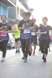 BIB: 040182
                            <button type="button" onclick="openModal(3746684)" class="btn btn-primary btn-sm float-right btn-popup" data-toggle="modal" data-target=".modal-high-quality">
                        <i class="fas fa-shopping-cart"></i> Add to Cart
                    </button>
                                            <button type="button" onclick="isThisMe(3746684, true)" class="btn btn-success btn-sm float-right btn-popup btn-isme hidden" data-toggle="tooltip" data-placement="bottom" title="นี่คือรูปของคุณใช่ไหม คลิกที่นี่เพื่อเอาเข้าอัลบั้ม">
                        <i class="fas fa-plus"></i> Add to album
                    </button>
                    <button type="button" onclick="isThisMe(3746684, false)" class="btn btn-warning btn-sm float-right btn-popup btn-isnotme hidden">
                        <i class="fas fa-ban"></i> Remove from album
                    </button>