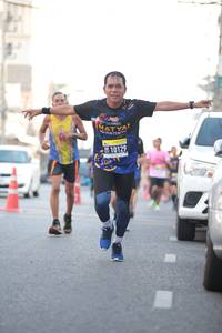 BIB: 10129
                            <button type="button" onclick="openModal(3748442)" class="btn btn-primary btn-sm float-right btn-popup" data-toggle="modal" data-target=".modal-high-quality">
                        <i class="fas fa-shopping-cart"></i> Add to Cart
                    </button>
                                            <button type="button" onclick="isThisMe(3748442, true)" class="btn btn-success btn-sm float-right btn-popup btn-isme hidden" data-toggle="tooltip" data-placement="bottom" title="นี่คือรูปของคุณใช่ไหม คลิกที่นี่เพื่อเอาเข้าอัลบั้ม">
                        <i class="fas fa-plus"></i> Add to album
                    </button>
                    <button type="button" onclick="isThisMe(3748442, false)" class="btn btn-warning btn-sm float-right btn-popup btn-isnotme hidden">
                        <i class="fas fa-ban"></i> Remove from album
                    </button>