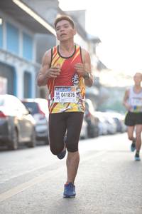 BIB: 041, 876
                            <button type="button" onclick="openModal(3730567)" class="btn btn-primary btn-sm float-right btn-popup" data-toggle="modal" data-target=".modal-high-quality">
                        <i class="fas fa-shopping-cart"></i> Add to Cart
                    </button>
                                            <button type="button" onclick="isThisMe(3730567, true)" class="btn btn-success btn-sm float-right btn-popup btn-isme hidden" data-toggle="tooltip" data-placement="bottom" title="นี่คือรูปของคุณใช่ไหม คลิกที่นี่เพื่อเอาเข้าอัลบั้ม">
                        <i class="fas fa-plus"></i> Add to album
                    </button>
                    <button type="button" onclick="isThisMe(3730567, false)" class="btn btn-warning btn-sm float-right btn-popup btn-isnotme hidden">
                        <i class="fas fa-ban"></i> Remove from album
                    </button>