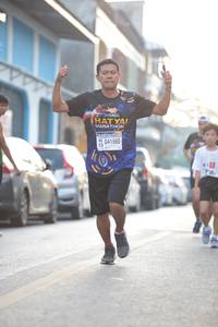 BIB: 041560
                            <button type="button" onclick="openModal(3746213)" class="btn btn-primary btn-sm float-right btn-popup" data-toggle="modal" data-target=".modal-high-quality">
                        <i class="fas fa-shopping-cart"></i> Add to Cart
                    </button>
                                            <button type="button" onclick="isThisMe(3746213, true)" class="btn btn-success btn-sm float-right btn-popup btn-isme hidden" data-toggle="tooltip" data-placement="bottom" title="นี่คือรูปของคุณใช่ไหม คลิกที่นี่เพื่อเอาเข้าอัลบั้ม">
                        <i class="fas fa-plus"></i> Add to album
                    </button>
                    <button type="button" onclick="isThisMe(3746213, false)" class="btn btn-warning btn-sm float-right btn-popup btn-isnotme hidden">
                        <i class="fas fa-ban"></i> Remove from album
                    </button>