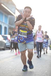 BIB: 10173
                            <button type="button" onclick="openModal(3746784)" class="btn btn-primary btn-sm float-right btn-popup" data-toggle="modal" data-target=".modal-high-quality">
                        <i class="fas fa-shopping-cart"></i> Add to Cart
                    </button>
                                            <button type="button" onclick="isThisMe(3746784, true)" class="btn btn-success btn-sm float-right btn-popup btn-isme hidden" data-toggle="tooltip" data-placement="bottom" title="นี่คือรูปของคุณใช่ไหม คลิกที่นี่เพื่อเอาเข้าอัลบั้ม">
                        <i class="fas fa-plus"></i> Add to album
                    </button>
                    <button type="button" onclick="isThisMe(3746784, false)" class="btn btn-warning btn-sm float-right btn-popup btn-isnotme hidden">
                        <i class="fas fa-ban"></i> Remove from album
                    </button>