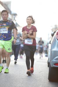 BIB: 042185, 042240
                            <button type="button" onclick="openModal(3747028)" class="btn btn-primary btn-sm float-right btn-popup" data-toggle="modal" data-target=".modal-high-quality">
                        <i class="fas fa-shopping-cart"></i> Add to Cart
                    </button>
                                            <button type="button" onclick="isThisMe(3747028, true)" class="btn btn-success btn-sm float-right btn-popup btn-isme hidden" data-toggle="tooltip" data-placement="bottom" title="นี่คือรูปของคุณใช่ไหม คลิกที่นี่เพื่อเอาเข้าอัลบั้ม">
                        <i class="fas fa-plus"></i> Add to album
                    </button>
                    <button type="button" onclick="isThisMe(3747028, false)" class="btn btn-warning btn-sm float-right btn-popup btn-isnotme hidden">
                        <i class="fas fa-ban"></i> Remove from album
                    </button>