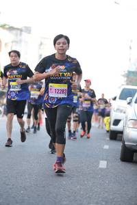 BIB: 12283
                            <button type="button" onclick="openModal(3750395)" class="btn btn-primary btn-sm float-right btn-popup" data-toggle="modal" data-target=".modal-high-quality">
                        <i class="fas fa-shopping-cart"></i> Add to Cart
                    </button>
                                            <button type="button" onclick="isThisMe(3750395, true)" class="btn btn-success btn-sm float-right btn-popup btn-isme hidden" data-toggle="tooltip" data-placement="bottom" title="นี่คือรูปของคุณใช่ไหม คลิกที่นี่เพื่อเอาเข้าอัลบั้ม">
                        <i class="fas fa-plus"></i> Add to album
                    </button>
                    <button type="button" onclick="isThisMe(3750395, false)" class="btn btn-warning btn-sm float-right btn-popup btn-isnotme hidden">
                        <i class="fas fa-ban"></i> Remove from album
                    </button>