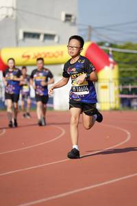 BIB: 10604
                            <button type="button" onclick="openModal(3669558)" class="btn btn-primary btn-sm float-right btn-popup" data-toggle="modal" data-target=".modal-high-quality">
                        <i class="fas fa-shopping-cart"></i> Add to Cart
                    </button>
                                            <button type="button" onclick="isThisMe(3669558, true)" class="btn btn-success btn-sm float-right btn-popup btn-isme hidden" data-toggle="tooltip" data-placement="bottom" title="นี่คือรูปของคุณใช่ไหม คลิกที่นี่เพื่อเอาเข้าอัลบั้ม">
                        <i class="fas fa-plus"></i> Add to album
                    </button>
                    <button type="button" onclick="isThisMe(3669558, false)" class="btn btn-warning btn-sm float-right btn-popup btn-isnotme hidden">
                        <i class="fas fa-ban"></i> Remove from album
                    </button>