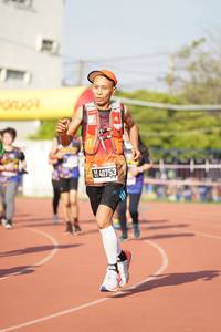 BIB: 40753
                            <button type="button" onclick="openModal(3677679)" class="btn btn-primary btn-sm float-right btn-popup" data-toggle="modal" data-target=".modal-high-quality">
                        <i class="fas fa-shopping-cart"></i> Add to Cart
                    </button>
                                            <button type="button" onclick="isThisMe(3677679, true)" class="btn btn-success btn-sm float-right btn-popup btn-isme hidden" data-toggle="tooltip" data-placement="bottom" title="นี่คือรูปของคุณใช่ไหม คลิกที่นี่เพื่อเอาเข้าอัลบั้ม">
                        <i class="fas fa-plus"></i> Add to album
                    </button>
                    <button type="button" onclick="isThisMe(3677679, false)" class="btn btn-warning btn-sm float-right btn-popup btn-isnotme hidden">
                        <i class="fas fa-ban"></i> Remove from album
                    </button>