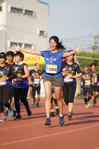 BIB: 
                            <button type="button" onclick="openModal(3676247)" class="btn btn-primary btn-sm float-right btn-popup" data-toggle="modal" data-target=".modal-high-quality">
                        <i class="fas fa-shopping-cart"></i> Add to Cart
                    </button>
                                            <button type="button" onclick="isThisMe(3676247, true)" class="btn btn-success btn-sm float-right btn-popup btn-isme hidden" data-toggle="tooltip" data-placement="bottom" title="นี่คือรูปของคุณใช่ไหม คลิกที่นี่เพื่อเอาเข้าอัลบั้ม">
                        <i class="fas fa-plus"></i> Add to album
                    </button>
                    <button type="button" onclick="isThisMe(3676247, false)" class="btn btn-warning btn-sm float-right btn-popup btn-isnotme hidden">
                        <i class="fas fa-ban"></i> Remove from album
                    </button>