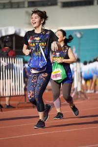 BIB: 11530
                            <button type="button" onclick="openModal(3669222)" class="btn btn-primary btn-sm float-right btn-popup" data-toggle="modal" data-target=".modal-high-quality">
                        <i class="fas fa-shopping-cart"></i> Add to Cart
                    </button>
                                            <button type="button" onclick="isThisMe(3669222, true)" class="btn btn-success btn-sm float-right btn-popup btn-isme hidden" data-toggle="tooltip" data-placement="bottom" title="นี่คือรูปของคุณใช่ไหม คลิกที่นี่เพื่อเอาเข้าอัลบั้ม">
                        <i class="fas fa-plus"></i> Add to album
                    </button>
                    <button type="button" onclick="isThisMe(3669222, false)" class="btn btn-warning btn-sm float-right btn-popup btn-isnotme hidden">
                        <i class="fas fa-ban"></i> Remove from album
                    </button>