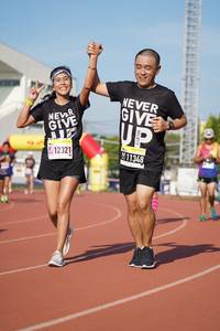 BIB: 12321, 11348
                            <button type="button" onclick="openModal(3669352)" class="btn btn-primary btn-sm float-right btn-popup" data-toggle="modal" data-target=".modal-high-quality">
                        <i class="fas fa-shopping-cart"></i> Add to Cart
                    </button>
                                            <button type="button" onclick="isThisMe(3669352, true)" class="btn btn-success btn-sm float-right btn-popup btn-isme hidden" data-toggle="tooltip" data-placement="bottom" title="นี่คือรูปของคุณใช่ไหม คลิกที่นี่เพื่อเอาเข้าอัลบั้ม">
                        <i class="fas fa-plus"></i> Add to album
                    </button>
                    <button type="button" onclick="isThisMe(3669352, false)" class="btn btn-warning btn-sm float-right btn-popup btn-isnotme hidden">
                        <i class="fas fa-ban"></i> Remove from album
                    </button>