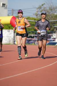 BIB: 220, 1136
                            <button type="button" onclick="openModal(3670281)" class="btn btn-primary btn-sm float-right btn-popup" data-toggle="modal" data-target=".modal-high-quality">
                        <i class="fas fa-shopping-cart"></i> Add to Cart
                    </button>
                                            <button type="button" onclick="isThisMe(3670281, true)" class="btn btn-success btn-sm float-right btn-popup btn-isme hidden" data-toggle="tooltip" data-placement="bottom" title="นี่คือรูปของคุณใช่ไหม คลิกที่นี่เพื่อเอาเข้าอัลบั้ม">
                        <i class="fas fa-plus"></i> Add to album
                    </button>
                    <button type="button" onclick="isThisMe(3670281, false)" class="btn btn-warning btn-sm float-right btn-popup btn-isnotme hidden">
                        <i class="fas fa-ban"></i> Remove from album
                    </button>