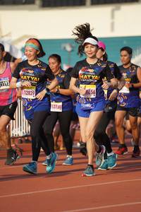 BIB: 1656, 12839, 2730
                            <button type="button" onclick="openModal(3674472)" class="btn btn-primary btn-sm float-right btn-popup" data-toggle="modal" data-target=".modal-high-quality">
                        <i class="fas fa-shopping-cart"></i> Add to Cart
                    </button>
                                            <button type="button" onclick="isThisMe(3674472, true)" class="btn btn-success btn-sm float-right btn-popup btn-isme hidden" data-toggle="tooltip" data-placement="bottom" title="นี่คือรูปของคุณใช่ไหม คลิกที่นี่เพื่อเอาเข้าอัลบั้ม">
                        <i class="fas fa-plus"></i> Add to album
                    </button>
                    <button type="button" onclick="isThisMe(3674472, false)" class="btn btn-warning btn-sm float-right btn-popup btn-isnotme hidden">
                        <i class="fas fa-ban"></i> Remove from album
                    </button>