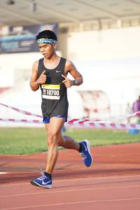 BIB: 10700, 
                            <button type="button" onclick="openModal(3695072)" class="btn btn-primary btn-sm float-right btn-popup" data-toggle="modal" data-target=".modal-high-quality">
                        <i class="fas fa-shopping-cart"></i> Add to Cart
                    </button>
                                            <button type="button" onclick="isThisMe(3695072, true)" class="btn btn-success btn-sm float-right btn-popup btn-isme hidden" data-toggle="tooltip" data-placement="bottom" title="นี่คือรูปของคุณใช่ไหม คลิกที่นี่เพื่อเอาเข้าอัลบั้ม">
                        <i class="fas fa-plus"></i> Add to album
                    </button>
                    <button type="button" onclick="isThisMe(3695072, false)" class="btn btn-warning btn-sm float-right btn-popup btn-isnotme hidden">
                        <i class="fas fa-ban"></i> Remove from album
                    </button>