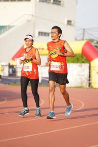 BIB: 11925, 127
                            <button type="button" onclick="openModal(3695605)" class="btn btn-primary btn-sm float-right btn-popup" data-toggle="modal" data-target=".modal-high-quality">
                        <i class="fas fa-shopping-cart"></i> Add to Cart
                    </button>
                                            <button type="button" onclick="isThisMe(3695605, true)" class="btn btn-success btn-sm float-right btn-popup btn-isme hidden" data-toggle="tooltip" data-placement="bottom" title="นี่คือรูปของคุณใช่ไหม คลิกที่นี่เพื่อเอาเข้าอัลบั้ม">
                        <i class="fas fa-plus"></i> Add to album
                    </button>
                    <button type="button" onclick="isThisMe(3695605, false)" class="btn btn-warning btn-sm float-right btn-popup btn-isnotme hidden">
                        <i class="fas fa-ban"></i> Remove from album
                    </button>