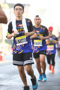 BIB: 1140
                            <button type="button" onclick="openModal(3681399)" class="btn btn-primary btn-sm float-right btn-popup" data-toggle="modal" data-target=".modal-high-quality">
                        <i class="fas fa-shopping-cart"></i> Add to Cart
                    </button>
                                            <button type="button" onclick="isThisMe(3681399, true)" class="btn btn-success btn-sm float-right btn-popup btn-isme hidden" data-toggle="tooltip" data-placement="bottom" title="นี่คือรูปของคุณใช่ไหม คลิกที่นี่เพื่อเอาเข้าอัลบั้ม">
                        <i class="fas fa-plus"></i> Add to album
                    </button>
                    <button type="button" onclick="isThisMe(3681399, false)" class="btn btn-warning btn-sm float-right btn-popup btn-isnotme hidden">
                        <i class="fas fa-ban"></i> Remove from album
                    </button>