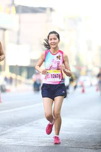 BIB: 12676
                            <button type="button" onclick="openModal(3674519)" class="btn btn-primary btn-sm float-right btn-popup" data-toggle="modal" data-target=".modal-high-quality">
                        <i class="fas fa-shopping-cart"></i> Add to Cart
                    </button>
                                            <button type="button" onclick="isThisMe(3674519, true)" class="btn btn-success btn-sm float-right btn-popup btn-isme hidden" data-toggle="tooltip" data-placement="bottom" title="นี่คือรูปของคุณใช่ไหม คลิกที่นี่เพื่อเอาเข้าอัลบั้ม">
                        <i class="fas fa-plus"></i> Add to album
                    </button>
                    <button type="button" onclick="isThisMe(3674519, false)" class="btn btn-warning btn-sm float-right btn-popup btn-isnotme hidden">
                        <i class="fas fa-ban"></i> Remove from album
                    </button>