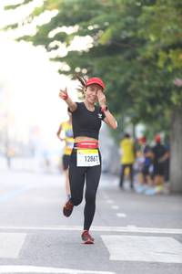 BIB: 12867
                            <button type="button" onclick="openModal(3672407)" class="btn btn-primary btn-sm float-right btn-popup" data-toggle="modal" data-target=".modal-high-quality">
                        <i class="fas fa-shopping-cart"></i> Add to Cart
                    </button>
                                            <button type="button" onclick="isThisMe(3672407, true)" class="btn btn-success btn-sm float-right btn-popup btn-isme hidden" data-toggle="tooltip" data-placement="bottom" title="นี่คือรูปของคุณใช่ไหม คลิกที่นี่เพื่อเอาเข้าอัลบั้ม">
                        <i class="fas fa-plus"></i> Add to album
                    </button>
                    <button type="button" onclick="isThisMe(3672407, false)" class="btn btn-warning btn-sm float-right btn-popup btn-isnotme hidden">
                        <i class="fas fa-ban"></i> Remove from album
                    </button>