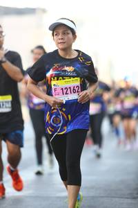 BIB: 12162
                            <button type="button" onclick="openModal(3679865)" class="btn btn-primary btn-sm float-right btn-popup" data-toggle="modal" data-target=".modal-high-quality">
                        <i class="fas fa-shopping-cart"></i> Add to Cart
                    </button>
                                            <button type="button" onclick="isThisMe(3679865, true)" class="btn btn-success btn-sm float-right btn-popup btn-isme hidden" data-toggle="tooltip" data-placement="bottom" title="นี่คือรูปของคุณใช่ไหม คลิกที่นี่เพื่อเอาเข้าอัลบั้ม">
                        <i class="fas fa-plus"></i> Add to album
                    </button>
                    <button type="button" onclick="isThisMe(3679865, false)" class="btn btn-warning btn-sm float-right btn-popup btn-isnotme hidden">
                        <i class="fas fa-ban"></i> Remove from album
                    </button>