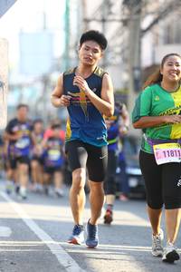 BIB: 11811
                            <button type="button" onclick="openModal(3690640)" class="btn btn-primary btn-sm float-right btn-popup" data-toggle="modal" data-target=".modal-high-quality">
                        <i class="fas fa-shopping-cart"></i> Add to Cart
                    </button>
                                            <button type="button" onclick="isThisMe(3690640, true)" class="btn btn-success btn-sm float-right btn-popup btn-isme hidden" data-toggle="tooltip" data-placement="bottom" title="นี่คือรูปของคุณใช่ไหม คลิกที่นี่เพื่อเอาเข้าอัลบั้ม">
                        <i class="fas fa-plus"></i> Add to album
                    </button>
                    <button type="button" onclick="isThisMe(3690640, false)" class="btn btn-warning btn-sm float-right btn-popup btn-isnotme hidden">
                        <i class="fas fa-ban"></i> Remove from album
                    </button>