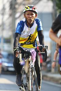 BIB: 
                            <button type="button" onclick="openModal(3689464)" class="btn btn-primary btn-sm float-right btn-popup" data-toggle="modal" data-target=".modal-high-quality">
                        <i class="fas fa-shopping-cart"></i> Add to Cart
                    </button>
                                            <button type="button" onclick="isThisMe(3689464, true)" class="btn btn-success btn-sm float-right btn-popup btn-isme hidden" data-toggle="tooltip" data-placement="bottom" title="นี่คือรูปของคุณใช่ไหม คลิกที่นี่เพื่อเอาเข้าอัลบั้ม">
                        <i class="fas fa-plus"></i> Add to album
                    </button>
                    <button type="button" onclick="isThisMe(3689464, false)" class="btn btn-warning btn-sm float-right btn-popup btn-isnotme hidden">
                        <i class="fas fa-ban"></i> Remove from album
                    </button>