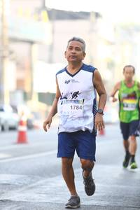 BIB: 1784
                            <button type="button" onclick="openModal(3675893)" class="btn btn-primary btn-sm float-right btn-popup" data-toggle="modal" data-target=".modal-high-quality">
                        <i class="fas fa-shopping-cart"></i> Add to Cart
                    </button>
                                            <button type="button" onclick="isThisMe(3675893, true)" class="btn btn-success btn-sm float-right btn-popup btn-isme hidden" data-toggle="tooltip" data-placement="bottom" title="นี่คือรูปของคุณใช่ไหม คลิกที่นี่เพื่อเอาเข้าอัลบั้ม">
                        <i class="fas fa-plus"></i> Add to album
                    </button>
                    <button type="button" onclick="isThisMe(3675893, false)" class="btn btn-warning btn-sm float-right btn-popup btn-isnotme hidden">
                        <i class="fas fa-ban"></i> Remove from album
                    </button>