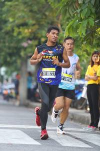 BIB: 10731
                            <button type="button" onclick="openModal(3672603)" class="btn btn-primary btn-sm float-right btn-popup" data-toggle="modal" data-target=".modal-high-quality">
                        <i class="fas fa-shopping-cart"></i> Add to Cart
                    </button>
                                            <button type="button" onclick="isThisMe(3672603, true)" class="btn btn-success btn-sm float-right btn-popup btn-isme hidden" data-toggle="tooltip" data-placement="bottom" title="นี่คือรูปของคุณใช่ไหม คลิกที่นี่เพื่อเอาเข้าอัลบั้ม">
                        <i class="fas fa-plus"></i> Add to album
                    </button>
                    <button type="button" onclick="isThisMe(3672603, false)" class="btn btn-warning btn-sm float-right btn-popup btn-isnotme hidden">
                        <i class="fas fa-ban"></i> Remove from album
                    </button>