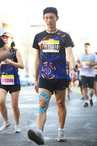 BIB: 10610, 12586
                            <button type="button" onclick="openModal(3683673)" class="btn btn-primary btn-sm float-right btn-popup" data-toggle="modal" data-target=".modal-high-quality">
                        <i class="fas fa-shopping-cart"></i> Add to Cart
                    </button>
                                            <button type="button" onclick="isThisMe(3683673, true)" class="btn btn-success btn-sm float-right btn-popup btn-isme hidden" data-toggle="tooltip" data-placement="bottom" title="นี่คือรูปของคุณใช่ไหม คลิกที่นี่เพื่อเอาเข้าอัลบั้ม">
                        <i class="fas fa-plus"></i> Add to album
                    </button>
                    <button type="button" onclick="isThisMe(3683673, false)" class="btn btn-warning btn-sm float-right btn-popup btn-isnotme hidden">
                        <i class="fas fa-ban"></i> Remove from album
                    </button>