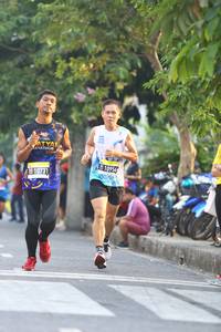 BIB: 0956
                            <button type="button" onclick="openModal(3672624)" class="btn btn-primary btn-sm float-right btn-popup" data-toggle="modal" data-target=".modal-high-quality">
                        <i class="fas fa-shopping-cart"></i> Add to Cart
                    </button>
                                            <button type="button" onclick="isThisMe(3672624, true)" class="btn btn-success btn-sm float-right btn-popup btn-isme hidden" data-toggle="tooltip" data-placement="bottom" title="นี่คือรูปของคุณใช่ไหม คลิกที่นี่เพื่อเอาเข้าอัลบั้ม">
                        <i class="fas fa-plus"></i> Add to album
                    </button>
                    <button type="button" onclick="isThisMe(3672624, false)" class="btn btn-warning btn-sm float-right btn-popup btn-isnotme hidden">
                        <i class="fas fa-ban"></i> Remove from album
                    </button>