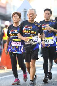 BIB: 487, 10004
                            <button type="button" onclick="openModal(3685888)" class="btn btn-primary btn-sm float-right btn-popup" data-toggle="modal" data-target=".modal-high-quality">
                        <i class="fas fa-shopping-cart"></i> Add to Cart
                    </button>
                                            <button type="button" onclick="isThisMe(3685888, true)" class="btn btn-success btn-sm float-right btn-popup btn-isme hidden" data-toggle="tooltip" data-placement="bottom" title="นี่คือรูปของคุณใช่ไหม คลิกที่นี่เพื่อเอาเข้าอัลบั้ม">
                        <i class="fas fa-plus"></i> Add to album
                    </button>
                    <button type="button" onclick="isThisMe(3685888, false)" class="btn btn-warning btn-sm float-right btn-popup btn-isnotme hidden">
                        <i class="fas fa-ban"></i> Remove from album
                    </button>