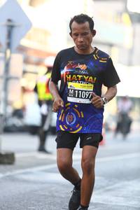 BIB: 1109
                            <button type="button" onclick="openModal(3675057)" class="btn btn-primary btn-sm float-right btn-popup" data-toggle="modal" data-target=".modal-high-quality">
                        <i class="fas fa-shopping-cart"></i> Add to Cart
                    </button>
                                            <button type="button" onclick="isThisMe(3675057, true)" class="btn btn-success btn-sm float-right btn-popup btn-isme hidden" data-toggle="tooltip" data-placement="bottom" title="นี่คือรูปของคุณใช่ไหม คลิกที่นี่เพื่อเอาเข้าอัลบั้ม">
                        <i class="fas fa-plus"></i> Add to album
                    </button>
                    <button type="button" onclick="isThisMe(3675057, false)" class="btn btn-warning btn-sm float-right btn-popup btn-isnotme hidden">
                        <i class="fas fa-ban"></i> Remove from album
                    </button>