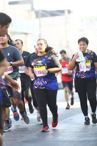 BIB: 432, 941
                            <button type="button" onclick="openModal(3686458)" class="btn btn-primary btn-sm float-right btn-popup" data-toggle="modal" data-target=".modal-high-quality">
                        <i class="fas fa-shopping-cart"></i> Add to Cart
                    </button>
                                            <button type="button" onclick="isThisMe(3686458, true)" class="btn btn-success btn-sm float-right btn-popup btn-isme hidden" data-toggle="tooltip" data-placement="bottom" title="นี่คือรูปของคุณใช่ไหม คลิกที่นี่เพื่อเอาเข้าอัลบั้ม">
                        <i class="fas fa-plus"></i> Add to album
                    </button>
                    <button type="button" onclick="isThisMe(3686458, false)" class="btn btn-warning btn-sm float-right btn-popup btn-isnotme hidden">
                        <i class="fas fa-ban"></i> Remove from album
                    </button>