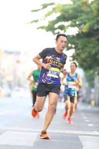 BIB: 10877
                            <button type="button" onclick="openModal(3674399)" class="btn btn-primary btn-sm float-right btn-popup" data-toggle="modal" data-target=".modal-high-quality">
                        <i class="fas fa-shopping-cart"></i> Add to Cart
                    </button>
                                            <button type="button" onclick="isThisMe(3674399, true)" class="btn btn-success btn-sm float-right btn-popup btn-isme hidden" data-toggle="tooltip" data-placement="bottom" title="นี่คือรูปของคุณใช่ไหม คลิกที่นี่เพื่อเอาเข้าอัลบั้ม">
                        <i class="fas fa-plus"></i> Add to album
                    </button>
                    <button type="button" onclick="isThisMe(3674399, false)" class="btn btn-warning btn-sm float-right btn-popup btn-isnotme hidden">
                        <i class="fas fa-ban"></i> Remove from album
                    </button>