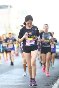 BIB: 12082
                            <button type="button" onclick="openModal(3682218)" class="btn btn-primary btn-sm float-right btn-popup" data-toggle="modal" data-target=".modal-high-quality">
                        <i class="fas fa-shopping-cart"></i> Add to Cart
                    </button>
                                            <button type="button" onclick="isThisMe(3682218, true)" class="btn btn-success btn-sm float-right btn-popup btn-isme hidden" data-toggle="tooltip" data-placement="bottom" title="นี่คือรูปของคุณใช่ไหม คลิกที่นี่เพื่อเอาเข้าอัลบั้ม">
                        <i class="fas fa-plus"></i> Add to album
                    </button>
                    <button type="button" onclick="isThisMe(3682218, false)" class="btn btn-warning btn-sm float-right btn-popup btn-isnotme hidden">
                        <i class="fas fa-ban"></i> Remove from album
                    </button>