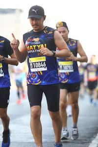 BIB: 10846107
                            <button type="button" onclick="openModal(3681141)" class="btn btn-primary btn-sm float-right btn-popup" data-toggle="modal" data-target=".modal-high-quality">
                        <i class="fas fa-shopping-cart"></i> Add to Cart
                    </button>
                                            <button type="button" onclick="isThisMe(3681141, true)" class="btn btn-success btn-sm float-right btn-popup btn-isme hidden" data-toggle="tooltip" data-placement="bottom" title="นี่คือรูปของคุณใช่ไหม คลิกที่นี่เพื่อเอาเข้าอัลบั้ม">
                        <i class="fas fa-plus"></i> Add to album
                    </button>
                    <button type="button" onclick="isThisMe(3681141, false)" class="btn btn-warning btn-sm float-right btn-popup btn-isnotme hidden">
                        <i class="fas fa-ban"></i> Remove from album
                    </button>