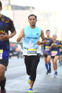 BIB: 10981
                            <button type="button" onclick="openModal(3675829)" class="btn btn-primary btn-sm float-right btn-popup" data-toggle="modal" data-target=".modal-high-quality">
                        <i class="fas fa-shopping-cart"></i> Add to Cart
                    </button>
                                            <button type="button" onclick="isThisMe(3675829, true)" class="btn btn-success btn-sm float-right btn-popup btn-isme hidden" data-toggle="tooltip" data-placement="bottom" title="นี่คือรูปของคุณใช่ไหม คลิกที่นี่เพื่อเอาเข้าอัลบั้ม">
                        <i class="fas fa-plus"></i> Add to album
                    </button>
                    <button type="button" onclick="isThisMe(3675829, false)" class="btn btn-warning btn-sm float-right btn-popup btn-isnotme hidden">
                        <i class="fas fa-ban"></i> Remove from album
                    </button>