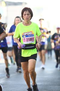 BIB: 21001
                            <button type="button" onclick="openModal(3684116)" class="btn btn-primary btn-sm float-right btn-popup" data-toggle="modal" data-target=".modal-high-quality">
                        <i class="fas fa-shopping-cart"></i> Add to Cart
                    </button>
                                            <button type="button" onclick="isThisMe(3684116, true)" class="btn btn-success btn-sm float-right btn-popup btn-isme hidden" data-toggle="tooltip" data-placement="bottom" title="นี่คือรูปของคุณใช่ไหม คลิกที่นี่เพื่อเอาเข้าอัลบั้ม">
                        <i class="fas fa-plus"></i> Add to album
                    </button>
                    <button type="button" onclick="isThisMe(3684116, false)" class="btn btn-warning btn-sm float-right btn-popup btn-isnotme hidden">
                        <i class="fas fa-ban"></i> Remove from album
                    </button>