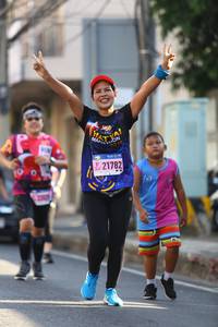 BIB: 21782
                            <button type="button" onclick="openModal(3691116)" class="btn btn-primary btn-sm float-right btn-popup" data-toggle="modal" data-target=".modal-high-quality">
                        <i class="fas fa-shopping-cart"></i> Add to Cart
                    </button>
                                            <button type="button" onclick="isThisMe(3691116, true)" class="btn btn-success btn-sm float-right btn-popup btn-isme hidden" data-toggle="tooltip" data-placement="bottom" title="นี่คือรูปของคุณใช่ไหม คลิกที่นี่เพื่อเอาเข้าอัลบั้ม">
                        <i class="fas fa-plus"></i> Add to album
                    </button>
                    <button type="button" onclick="isThisMe(3691116, false)" class="btn btn-warning btn-sm float-right btn-popup btn-isnotme hidden">
                        <i class="fas fa-ban"></i> Remove from album
                    </button>