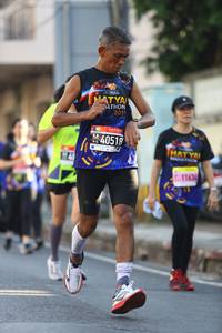 BIB: 201, 40518
                            <button type="button" onclick="openModal(3688115)" class="btn btn-primary btn-sm float-right btn-popup" data-toggle="modal" data-target=".modal-high-quality">
                        <i class="fas fa-shopping-cart"></i> Add to Cart
                    </button>
                                            <button type="button" onclick="isThisMe(3688115, true)" class="btn btn-success btn-sm float-right btn-popup btn-isme hidden" data-toggle="tooltip" data-placement="bottom" title="นี่คือรูปของคุณใช่ไหม คลิกที่นี่เพื่อเอาเข้าอัลบั้ม">
                        <i class="fas fa-plus"></i> Add to album
                    </button>
                    <button type="button" onclick="isThisMe(3688115, false)" class="btn btn-warning btn-sm float-right btn-popup btn-isnotme hidden">
                        <i class="fas fa-ban"></i> Remove from album
                    </button>