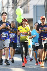 BIB: 4006
                            <button type="button" onclick="openModal(3691598)" class="btn btn-primary btn-sm float-right btn-popup" data-toggle="modal" data-target=".modal-high-quality">
                        <i class="fas fa-shopping-cart"></i> Add to Cart
                    </button>
                                            <button type="button" onclick="isThisMe(3691598, true)" class="btn btn-success btn-sm float-right btn-popup btn-isme hidden" data-toggle="tooltip" data-placement="bottom" title="นี่คือรูปของคุณใช่ไหม คลิกที่นี่เพื่อเอาเข้าอัลบั้ม">
                        <i class="fas fa-plus"></i> Add to album
                    </button>
                    <button type="button" onclick="isThisMe(3691598, false)" class="btn btn-warning btn-sm float-right btn-popup btn-isnotme hidden">
                        <i class="fas fa-ban"></i> Remove from album
                    </button>