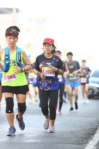 BIB: 2655
                            <button type="button" onclick="openModal(3682625)" class="btn btn-primary btn-sm float-right btn-popup" data-toggle="modal" data-target=".modal-high-quality">
                        <i class="fas fa-shopping-cart"></i> Add to Cart
                    </button>
                                            <button type="button" onclick="isThisMe(3682625, true)" class="btn btn-success btn-sm float-right btn-popup btn-isme hidden" data-toggle="tooltip" data-placement="bottom" title="นี่คือรูปของคุณใช่ไหม คลิกที่นี่เพื่อเอาเข้าอัลบั้ม">
                        <i class="fas fa-plus"></i> Add to album
                    </button>
                    <button type="button" onclick="isThisMe(3682625, false)" class="btn btn-warning btn-sm float-right btn-popup btn-isnotme hidden">
                        <i class="fas fa-ban"></i> Remove from album
                    </button>