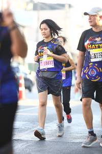 BIB: 102, 1617
                            <button type="button" onclick="openModal(3685316)" class="btn btn-primary btn-sm float-right btn-popup" data-toggle="modal" data-target=".modal-high-quality">
                        <i class="fas fa-shopping-cart"></i> Add to Cart
                    </button>
                                            <button type="button" onclick="isThisMe(3685316, true)" class="btn btn-success btn-sm float-right btn-popup btn-isme hidden" data-toggle="tooltip" data-placement="bottom" title="นี่คือรูปของคุณใช่ไหม คลิกที่นี่เพื่อเอาเข้าอัลบั้ม">
                        <i class="fas fa-plus"></i> Add to album
                    </button>
                    <button type="button" onclick="isThisMe(3685316, false)" class="btn btn-warning btn-sm float-right btn-popup btn-isnotme hidden">
                        <i class="fas fa-ban"></i> Remove from album
                    </button>