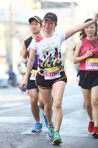 BIB: 1273, 128
                            <button type="button" onclick="openModal(3680928)" class="btn btn-primary btn-sm float-right btn-popup" data-toggle="modal" data-target=".modal-high-quality">
                        <i class="fas fa-shopping-cart"></i> Add to Cart
                    </button>
                                            <button type="button" onclick="isThisMe(3680928, true)" class="btn btn-success btn-sm float-right btn-popup btn-isme hidden" data-toggle="tooltip" data-placement="bottom" title="นี่คือรูปของคุณใช่ไหม คลิกที่นี่เพื่อเอาเข้าอัลบั้ม">
                        <i class="fas fa-plus"></i> Add to album
                    </button>
                    <button type="button" onclick="isThisMe(3680928, false)" class="btn btn-warning btn-sm float-right btn-popup btn-isnotme hidden">
                        <i class="fas fa-ban"></i> Remove from album
                    </button>