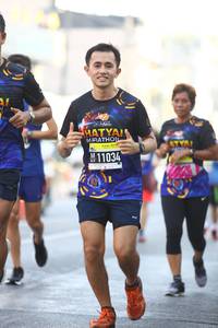 BIB: 11034
                            <button type="button" onclick="openModal(3676587)" class="btn btn-primary btn-sm float-right btn-popup" data-toggle="modal" data-target=".modal-high-quality">
                        <i class="fas fa-shopping-cart"></i> Add to Cart
                    </button>
                                            <button type="button" onclick="isThisMe(3676587, true)" class="btn btn-success btn-sm float-right btn-popup btn-isme hidden" data-toggle="tooltip" data-placement="bottom" title="นี่คือรูปของคุณใช่ไหม คลิกที่นี่เพื่อเอาเข้าอัลบั้ม">
                        <i class="fas fa-plus"></i> Add to album
                    </button>
                    <button type="button" onclick="isThisMe(3676587, false)" class="btn btn-warning btn-sm float-right btn-popup btn-isnotme hidden">
                        <i class="fas fa-ban"></i> Remove from album
                    </button>