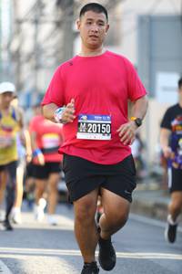 BIB: 20150
                            <button type="button" onclick="openModal(3690702)" class="btn btn-primary btn-sm float-right btn-popup" data-toggle="modal" data-target=".modal-high-quality">
                        <i class="fas fa-shopping-cart"></i> Add to Cart
                    </button>
                                            <button type="button" onclick="isThisMe(3690702, true)" class="btn btn-success btn-sm float-right btn-popup btn-isme hidden" data-toggle="tooltip" data-placement="bottom" title="นี่คือรูปของคุณใช่ไหม คลิกที่นี่เพื่อเอาเข้าอัลบั้ม">
                        <i class="fas fa-plus"></i> Add to album
                    </button>
                    <button type="button" onclick="isThisMe(3690702, false)" class="btn btn-warning btn-sm float-right btn-popup btn-isnotme hidden">
                        <i class="fas fa-ban"></i> Remove from album
                    </button>