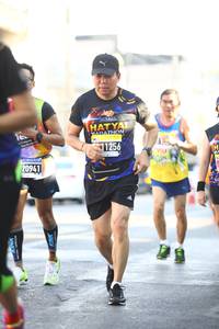 BIB: 1125, 1256, 0941
                            <button type="button" onclick="openModal(3686605)" class="btn btn-primary btn-sm float-right btn-popup" data-toggle="modal" data-target=".modal-high-quality">
                        <i class="fas fa-shopping-cart"></i> Add to Cart
                    </button>
                                            <button type="button" onclick="isThisMe(3686605, true)" class="btn btn-success btn-sm float-right btn-popup btn-isme hidden" data-toggle="tooltip" data-placement="bottom" title="นี่คือรูปของคุณใช่ไหม คลิกที่นี่เพื่อเอาเข้าอัลบั้ม">
                        <i class="fas fa-plus"></i> Add to album
                    </button>
                    <button type="button" onclick="isThisMe(3686605, false)" class="btn btn-warning btn-sm float-right btn-popup btn-isnotme hidden">
                        <i class="fas fa-ban"></i> Remove from album
                    </button>