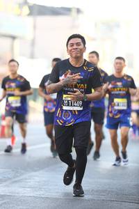 BIB: 
                            <button type="button" onclick="openModal(3677186)" class="btn btn-primary btn-sm float-right btn-popup" data-toggle="modal" data-target=".modal-high-quality">
                        <i class="fas fa-shopping-cart"></i> Add to Cart
                    </button>
                                            <button type="button" onclick="isThisMe(3677186, true)" class="btn btn-success btn-sm float-right btn-popup btn-isme hidden" data-toggle="tooltip" data-placement="bottom" title="นี่คือรูปของคุณใช่ไหม คลิกที่นี่เพื่อเอาเข้าอัลบั้ม">
                        <i class="fas fa-plus"></i> Add to album
                    </button>
                    <button type="button" onclick="isThisMe(3677186, false)" class="btn btn-warning btn-sm float-right btn-popup btn-isnotme hidden">
                        <i class="fas fa-ban"></i> Remove from album
                    </button>