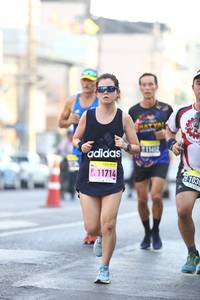 BIB: 113
                            <button type="button" onclick="openModal(3675061)" class="btn btn-primary btn-sm float-right btn-popup" data-toggle="modal" data-target=".modal-high-quality">
                        <i class="fas fa-shopping-cart"></i> Add to Cart
                    </button>
                                            <button type="button" onclick="isThisMe(3675061, true)" class="btn btn-success btn-sm float-right btn-popup btn-isme hidden" data-toggle="tooltip" data-placement="bottom" title="นี่คือรูปของคุณใช่ไหม คลิกที่นี่เพื่อเอาเข้าอัลบั้ม">
                        <i class="fas fa-plus"></i> Add to album
                    </button>
                    <button type="button" onclick="isThisMe(3675061, false)" class="btn btn-warning btn-sm float-right btn-popup btn-isnotme hidden">
                        <i class="fas fa-ban"></i> Remove from album
                    </button>